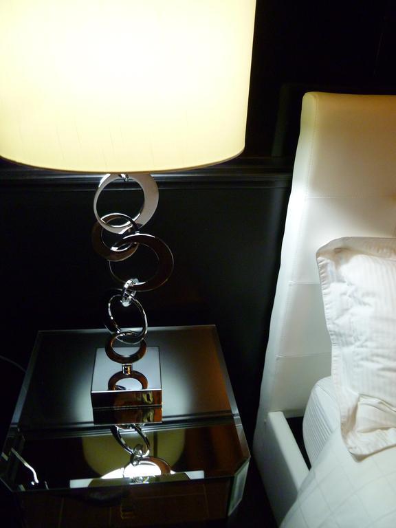 Aux Portes D'Honneur Cluny Zimmer foto